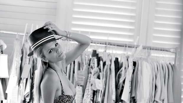 brooklyn-decker-tv-2011-19.jpg